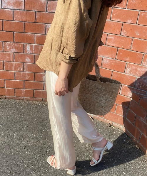 LAUIR（ラウアー）の「サテンライクタックパンツ（その他パンツ・レディース・ブラック/ブラウン系その他/アイボリー/グリーン・MEDIUM/X-LARGE/LARGE）」の9枚目の写真