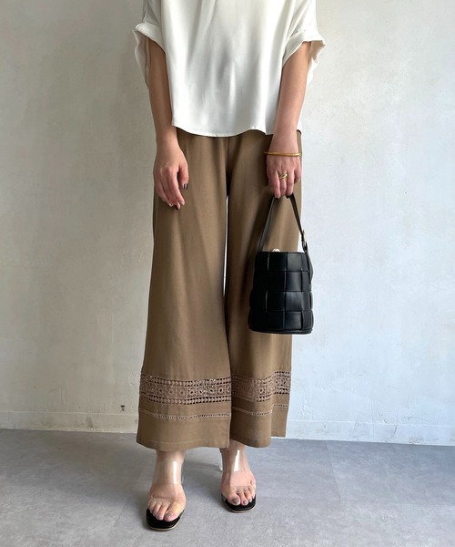 prose verse（プロズヴェール）の「麻レーヨン裾レースイージーパンツ（その他パンツ・レディース・ブラック/ブラウン/ベージュ/カーキ・MEDIUM/LARGE）」の5枚目の写真