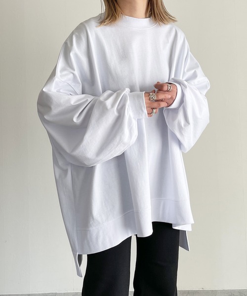 y/m by MIHO（イムバイミホ）の「サイドスリットビッグロンT（Tシャツ/カットソー・レディース・ホワイト/ブラック・FREE）」の9枚目の写真