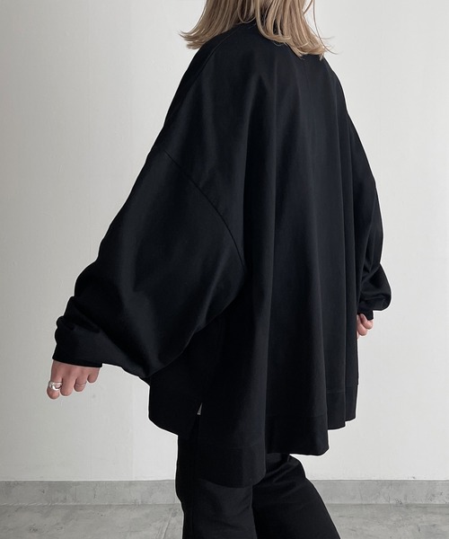 y/m by MIHO（イムバイミホ）の「サイドスリットビッグロンT（Tシャツ/カットソー・レディース・ホワイト/ブラック・FREE）」の22枚目の写真