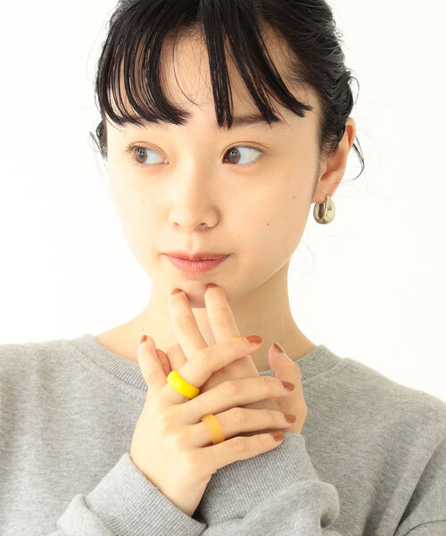 BEAMS BOY（ビームスボーイ）の「BEAMS BOY / アクリル リング 3P（リング・レディース・ホワイト/レッド/イエロー/ブルー/グリーン/パープル・ONE SIZE）」の5枚目の写真