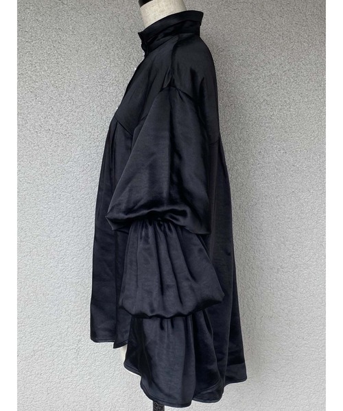 PAMEO POSE（パメオポーズ）の「Meta Blouse（シャツ/ブラウス・レディース・ホワイト/ブラック・FREE）」の4枚目の写真