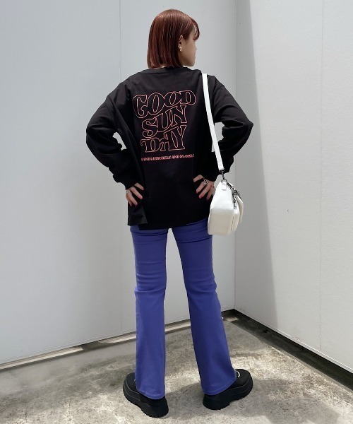 PAGEBOY（ページボーイ）の「BIGロゴロンT（Tシャツ/カットソー・レディース・ブラック/オフホワイト/ブルー・FREE）」の8枚目の写真