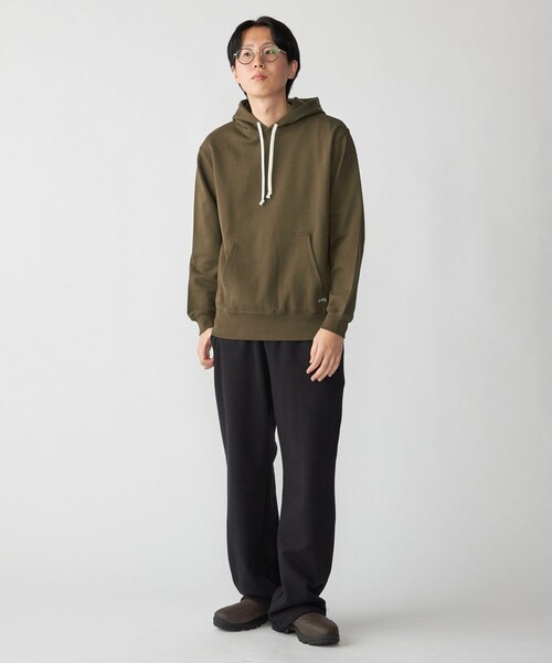 SHIPS（シップス）の「【WEB限定】SHIPS: マイクロ SHIPS 刺繍 ロゴ 裏毛 スウェット プルオーバーパーカー（パーカー・メンズ・ライトブルー/ブラック/ネイビー/グレー/オリーブ・SMALL/MEDIUM/LARGE/X-LARGE）」の6枚目の写真