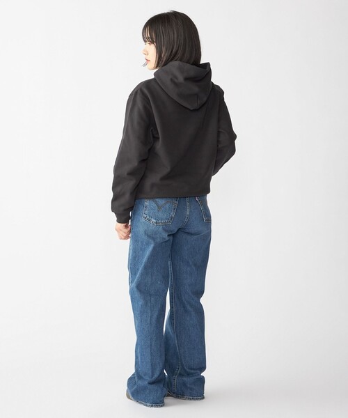 SHIPS（シップス）の「【WEB限定】SHIPS: マイクロ SHIPS 刺繍 ロゴ 裏毛 スウェット プルオーバーパーカー（パーカー・メンズ・ライトブルー/ブラック/ネイビー/グレー/オリーブ・SMALL/MEDIUM/LARGE/X-LARGE）」の10枚目の写真