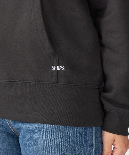 SHIPS（シップス）の「【WEB限定】SHIPS: マイクロ SHIPS 刺繍 ロゴ 裏毛 スウェット プルオーバーパーカー（パーカー・メンズ・ライトブルー/ブラック/ネイビー/グレー/オリーブ・SMALL/MEDIUM/LARGE/X-LARGE）」の20枚目の写真