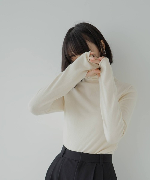 hellam（へラム）の「アームウォーマー袖ハイネックニット（ニット/セーター・レディース・ブラック/パープル/オレンジ/グリーン/アイボリー/その他/杢グレー/レッド/チャコール・FREE）」の21枚目の写真