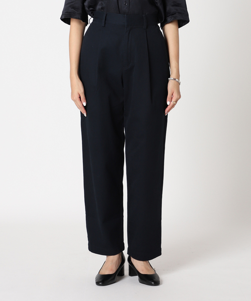 B.C STOCK（ベーセーストック）の「チノタックトラウザー（チノパンツ・レディース・アイボリー/ベージュ/カーキ/ネイビー・SMALL/MEDIUM）」の9枚目の写真