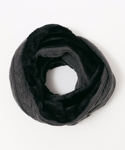 SHIPS（シップス）の「SHIPS:〈手洗い可能〉ケーブル ボア スヌード（ネックウォーマー/スヌード・メンズ・ブラック/ベージュ/ネイビー/グレー・ONE SIZE）」の3枚目の写真