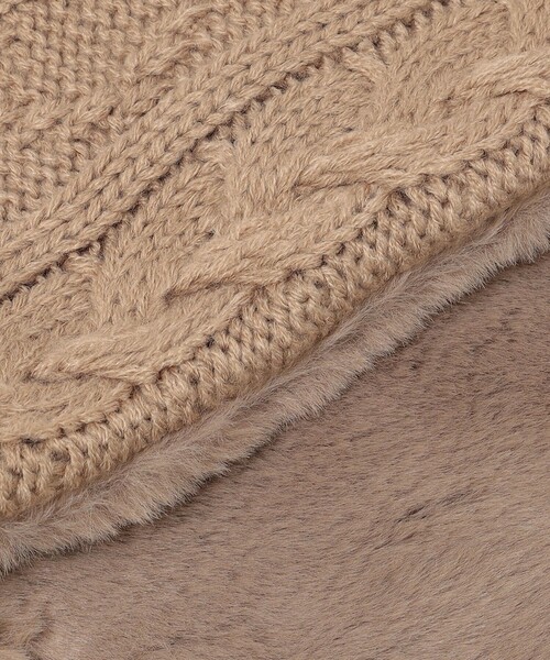 SHIPS（シップス）の「SHIPS:〈手洗い可能〉ケーブル ボア スヌード（ネックウォーマー/スヌード・メンズ・ブラック/ベージュ/ネイビー/グレー・ONE SIZE）」の9枚目の写真