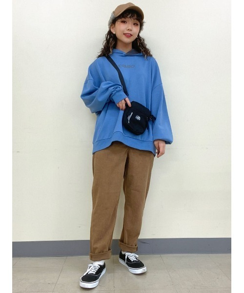 CAMP7（キャンプセブン）の「【CAMP7】３段ロゴエンボスパーカー（パーカー・レディース・ベージュ/ブラック/ブルー・M/L）」の16枚目の写真