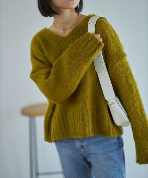 Reurie'（レウリィ）の「フラッフィーカラーニット/origial fluffy color knit（ニット/セーター・レディース・ネイビー/ベージュ/ピンク/マスタード/テラコッタ・FREE）」の5枚目の写真