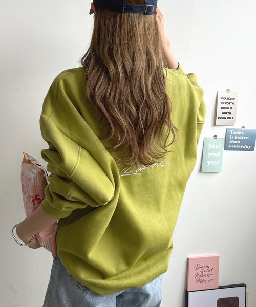 Futier land（フューティアランド）の「肌に優しい大人スウェット。バック刺繍ロゴスウェットプルオーバー（スウェット・レディース・チャコールグレー/ネイビー/グレー/モカ/グリーン/ブルー/アイボリー/グリーン系その他・FREE/X-LARGE）」の6枚目の写真