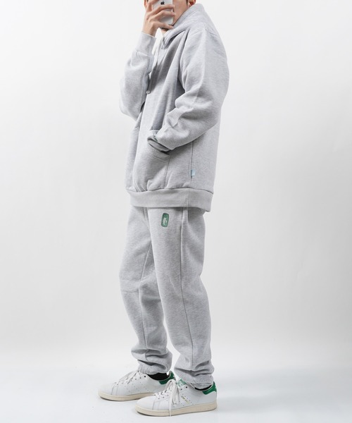 CHOOSE(チューズ)の「CHOOSE 裏起毛 カン刺繍 プルパーカー 【セットアップ対応】 / ヘビーウェイト スウェット パーカー(パーカー・メンズ・ネイビー/ブラック/グレー・M/L/XL)」の4枚目の写真