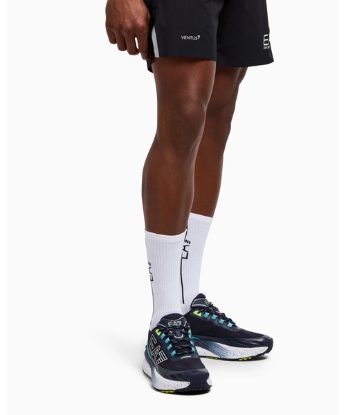 EMPORIO ARMANI EA7(エンポリオアルマーニイーエーセブン)の「【エンポリオ アルマーニ EA7】Tennis Pro バミューダパンツ VENTUS7テクニカルファブリック製(その他パンツ・メンズ・ブラック・LARGE/MEDIUM/X-LARGE/X-SMALL/SMALL)」の3枚目の写真