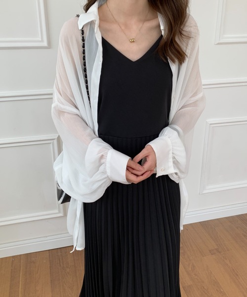 ECLIN(エクラン)の「プリーツ切替キャミワンピース(ワンピース・レディース・ブラック/モカ/ベージュ/チャコールグレー/グレー/ブルーグリーン・M/L)」の13枚目の写真