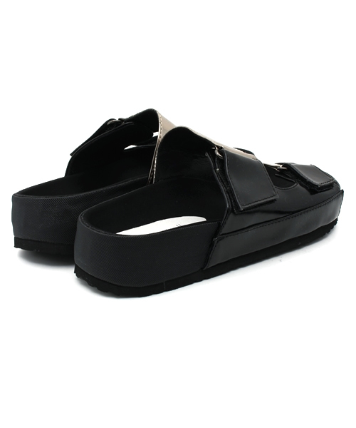 Jeffrey Campbell（ジェフリーキャンベル）の「フラットサンダル（サンダル・レディース・ホワイト/ブラック系その他/ピンク系その他・38/36/37）」の6枚目の写真