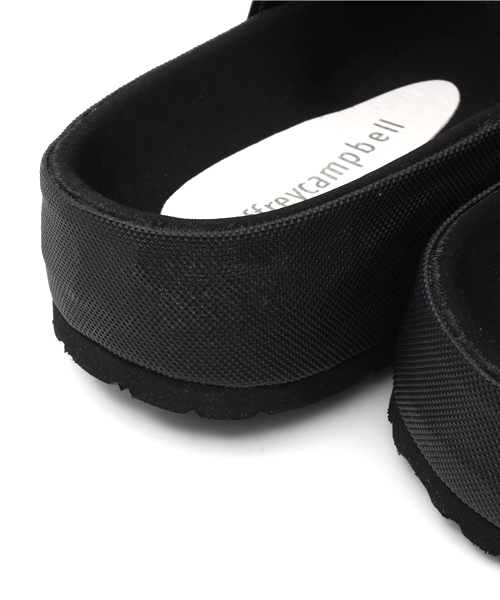 Jeffrey Campbell（ジェフリーキャンベル）の「フラットサンダル（サンダル・レディース・ホワイト/ブラック系その他/ピンク系その他・38/36/37）」の9枚目の写真