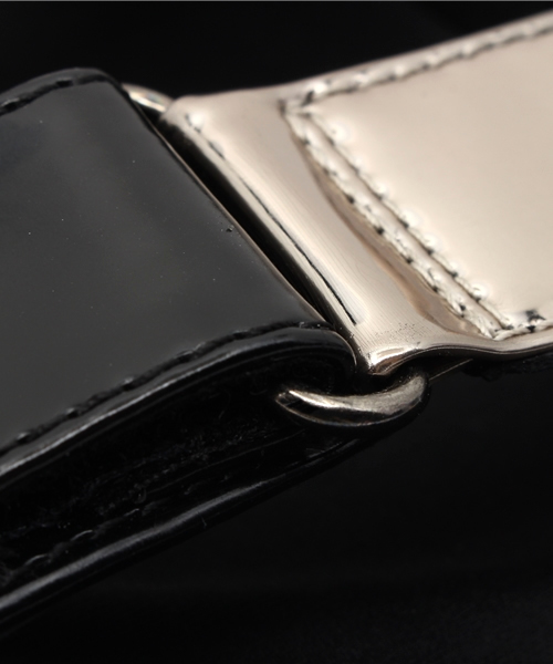 Jeffrey Campbell（ジェフリーキャンベル）の「フラットサンダル（サンダル・レディース・ホワイト/ブラック系その他/ピンク系その他・38/36/37）」の11枚目の写真