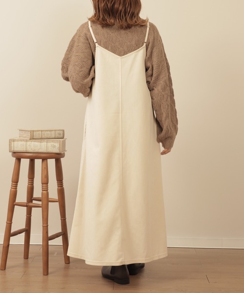 mil(ミル)の「コーデュロイキャミワンピース(ワンピース・レディース・アイボリー/ブラウン・XXS/XS/S)」の5枚目の写真