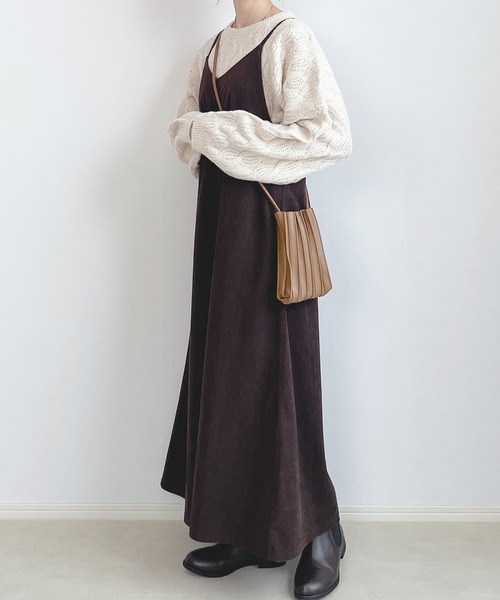 mil(ミル)の「コーデュロイキャミワンピース(ワンピース・レディース・アイボリー/ブラウン・XXS/XS/S)」の13枚目の写真