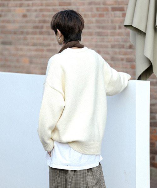 neos（ネオス）の「【neos -addictive design-】ビッグシルエット モヘアライク クルーネック ニット セーター（ニット/セーター・メンズ・ブルー/グレイッシュベージュ/ブラック/ホワイト/モカ・MEDIUM/LARGE）」の9枚目の写真