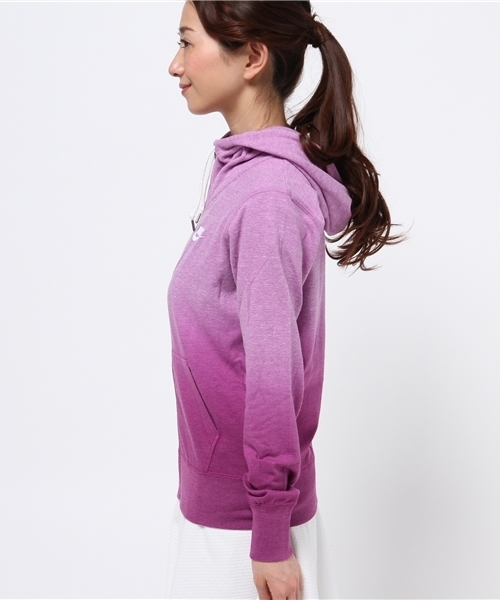 NIKE SPORTSWEAR（ナイキスポーツウェアー）の「ウィメンズ ナイキ グラデーション ジップパーカー NIKE GYM VINTAGE FZ HOODY-D WMNS 684883（パーカー・レディース・パープル/オレンジ/ライトブルー・SMALL/MEDIUM）」の9枚目の写真