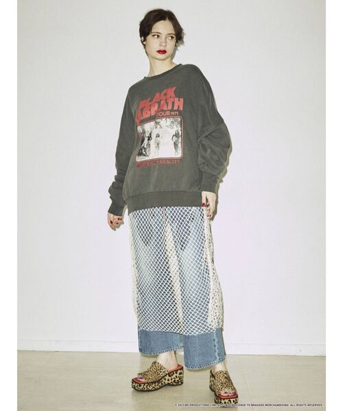 jouetie（ジュエティ）の「BLACKSABBATH ルーズプルオーバー【コラボ/スウェット】（スウェット・レディース・ブラック/ピンク/アイボリー・MEDIUM）」の15枚目の写真