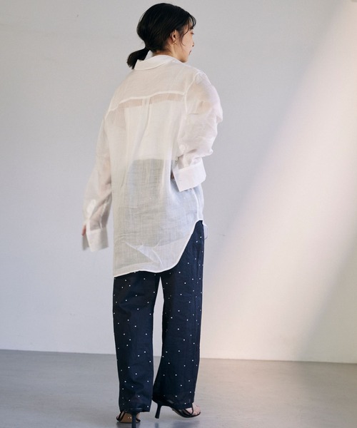 BABYLONE(バビロン)の「シアーラミーシャツ(シャツ/ブラウス・レディース・ホワイト/ブラウン/チャコールグレー・フリー)」の9枚目の写真