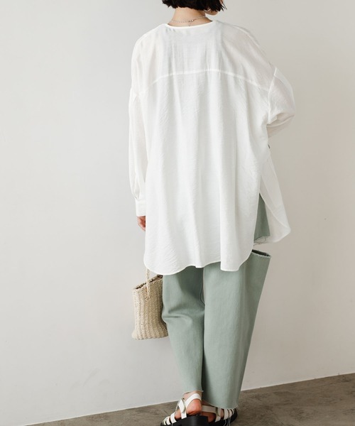 GeeRA（ジーラ）の「ビッグシルエットシャツジャケット（テーラードジャケット・レディース・オフホワイト/ブルー・MEDIUM/LARGE）」の7枚目の写真