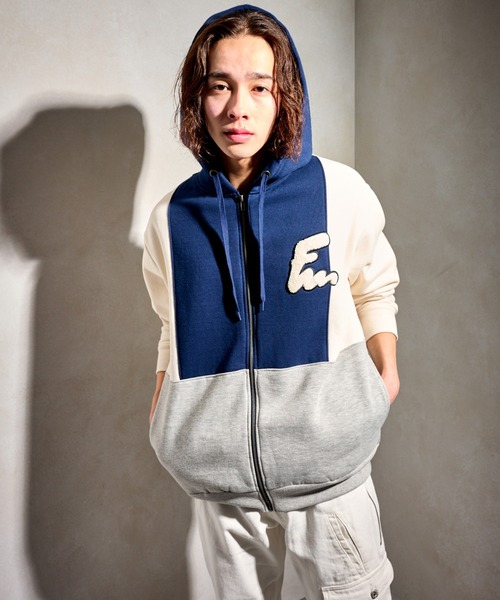 FCMM（エフシーエムエム）の「【日本限定アイテム】COLOR BLOCK PULLOVER HOODIE/カラーブロックプルオーバーフーディー（パーカー・メンズ・グレー/ネイビー/アイボリー・MEDIUM/LARGE）」の6枚目の写真