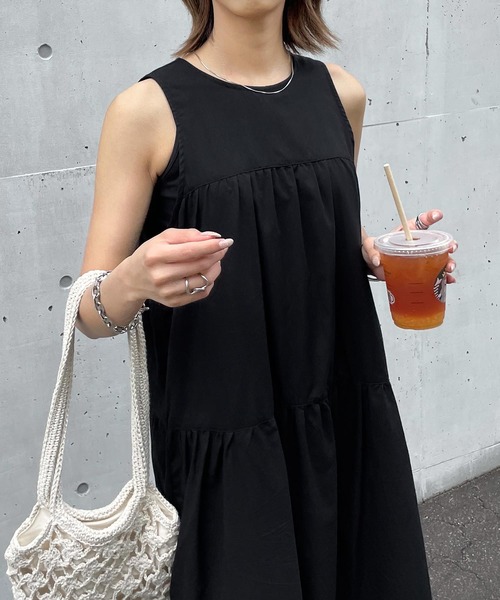 Chillfar（チルファー）の「アメスリティアードワンピース（ワンピース・レディース・ブルー/オフホワイト/ブラック/イエロー・FREE）」の8枚目の写真