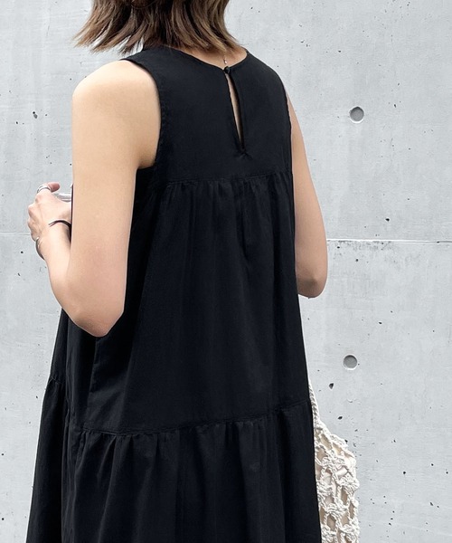 Chillfar（チルファー）の「アメスリティアードワンピース（ワンピース・レディース・ブルー/オフホワイト/ブラック/イエロー・FREE）」の6枚目の写真