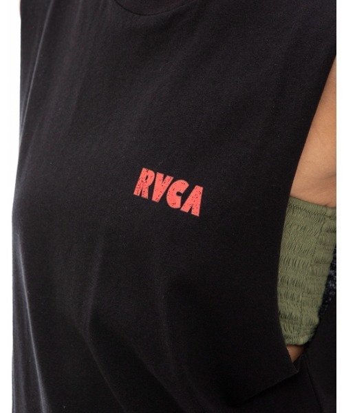 RVCA(ルーカ)の「RVCA レディース HAPPY HOUR CUT OFF TANKTOP タンクトップ【2023年春夏モデル】/ルーカマッスルタンク(タンクトップ・レディース・ホワイト/ブラック・SMALL/MEDIUM/LARGE)」の5枚目の写真