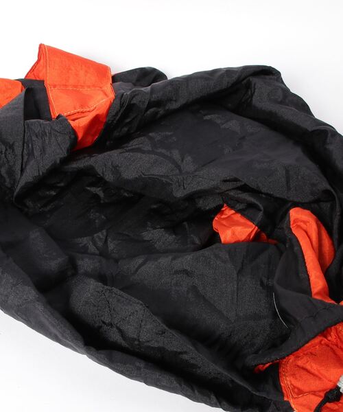 TICKETTOTHEMOON（チケットトゥザムーン）の「【 TICKET TO THE MOON / チケットトゥザムーン 】エコスーパーマーケットバッグ ナイロン パッカブル ショルダーバッグ TMSB ECOBAG CUR（ショルダーバッグ・レディース・ホワイト/ブラック/バーガンディー/ブラック系/ネイビー・FREE）」の9枚目の写真