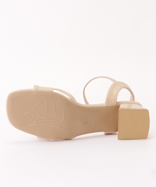 NINA セール サテン光沢装飾アンクルストラップシューズ CHARLES & KEITH シークイン サテンアンクルストラップパンプス