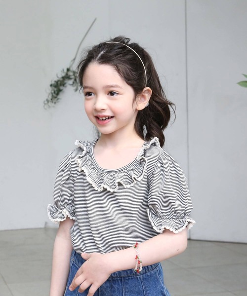 Rora(ローラ)の「ラーイ ボーダー柄 フリルTシャツ(Tシャツ/カットソー・キッズ・ブラック・100/110/120/130/140/150)」の11枚目の写真