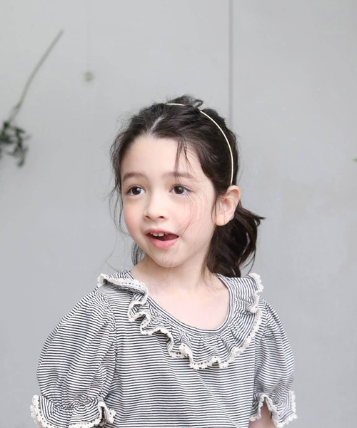 Rora(ローラ)の「ラーイ ボーダー柄 フリルTシャツ(Tシャツ/カットソー・キッズ・ブラック・100/110/120/130/140/150)」の7枚目の写真