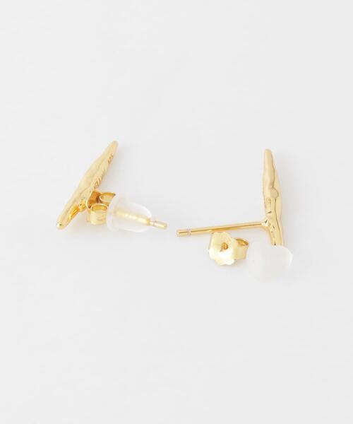 SMELLY(スメリー)の「SMELLY so’ nuance bar pierce(ピアス(両耳用)・レディース・ゴールド・-)」の4枚目の写真