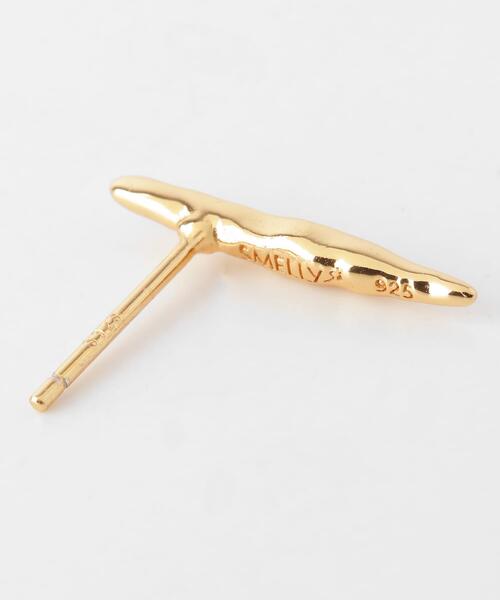 SMELLY(スメリー)の「SMELLY so’ nuance bar pierce(ピアス(両耳用)・レディース・ゴールド・-)」の2枚目の写真