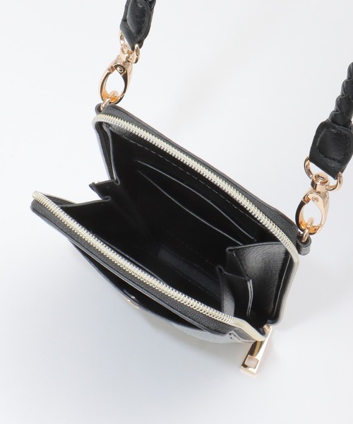 ikka(イッカ)の「PUスマホショルダー(ショルダーバッグ・レディース・オフホワイト/シルバーグレー/ブラック/イエロー/ベージュ/ピンク/グリーン・FREE)」の10枚目の写真