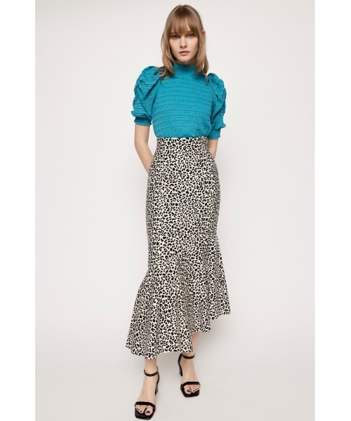 SLY（スライ）の「SHIRRING PUFF TOPS シャーリング パフスリーブ パフショルダー ボリュームアーム トップス ブラウス（シャツ/ブラウス・レディース・アイボリー/ブラック/ターコイズブルー・FREE）」の17枚目の写真