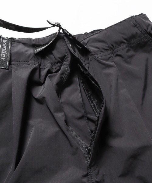 and wander（アンドワンダー）の「and wander/アンドワンダー oversized cargo short pants ショーツ（カーゴパンツ・メンズ・ブラック/オリーブ・M/L/XL）」の17枚目の写真