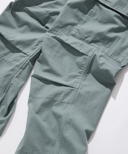 Snow Peak（スノーピーク）の「【SNOWPEAK × JOURNAL STANDARD】別注 TAKIBI LIGHT RIP  SNOW PANTS（カーゴパンツ・メンズ・カーキ/ブラック・MEDIUM/SMALL/LARGE）」の6枚目の写真