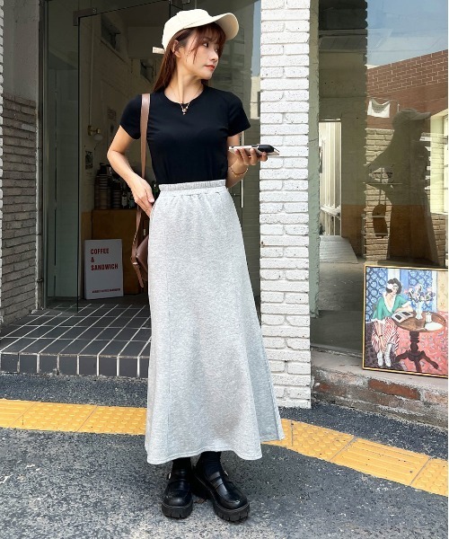 ad thie(アドティエ)の「裏毛マーメイドロングスカート(スカート・レディース・杢グレー/ブラック/オートミール/グリーン/イエロー/モカ/ピンク/ボルドー/アイボリー/カーキ・FREE)」の15枚目の写真