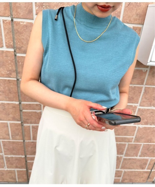 hunch（ハンチ）の「hunch スリーブレスプルオーバー（ニット/セーター・レディース・ブラック/ブルー/オフホワイト/ピンク・FREE）」の12枚目の写真