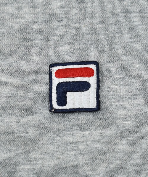 FILA(フィラ)の「【ヴィンテージ古着】FILA / フィラ 前V ロゴ刺繍 クルーネックスウェット(スウェット・メンズ・グレー・XX-LARGE)」の8枚目の写真