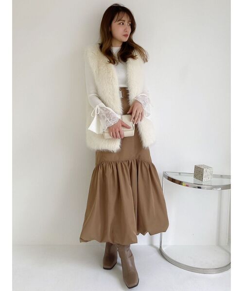 dazzlin（ダズリン）の「ワークベルトバルーンスカート（スカート・レディース・ネイビー/ブラウン/アイボリー・SMALL/MEDIUM）」の4枚目の写真