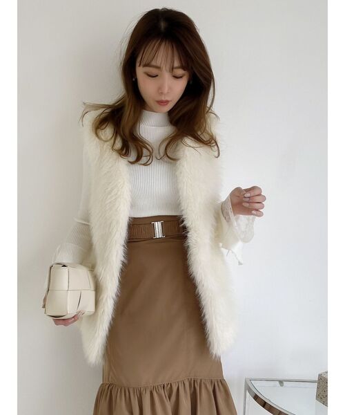 dazzlin（ダズリン）の「ワークベルトバルーンスカート（スカート・レディース・ネイビー/ブラウン/アイボリー・SMALL/MEDIUM）」の6枚目の写真