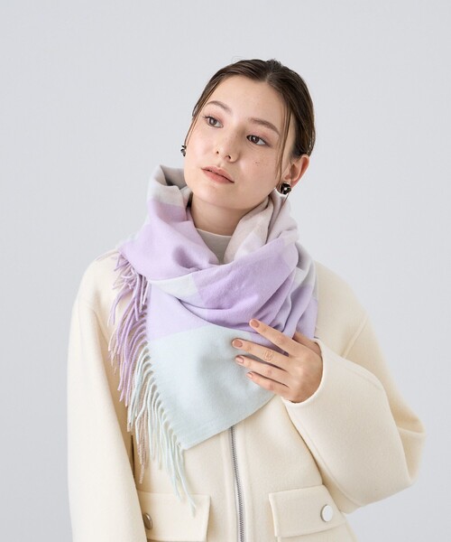ANAYI(アナイ)の「カシミヤブロックチェックストール(ストール/ショール・レディース・パープル系その他/レッド系その他・FREE)」の18枚目の写真